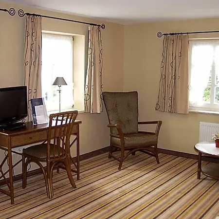 Hotel Gaestehaus Dorf-alm Willingen (Upland)