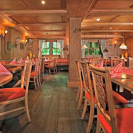 Gaestehaus Dorf-alm Willingen (Upland)