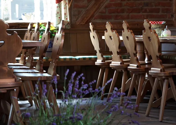 Gaestehaus Dorf-alm 3*