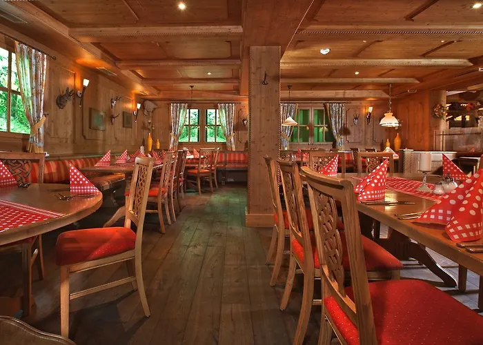 Gaestehaus Dorf-alm 호텔